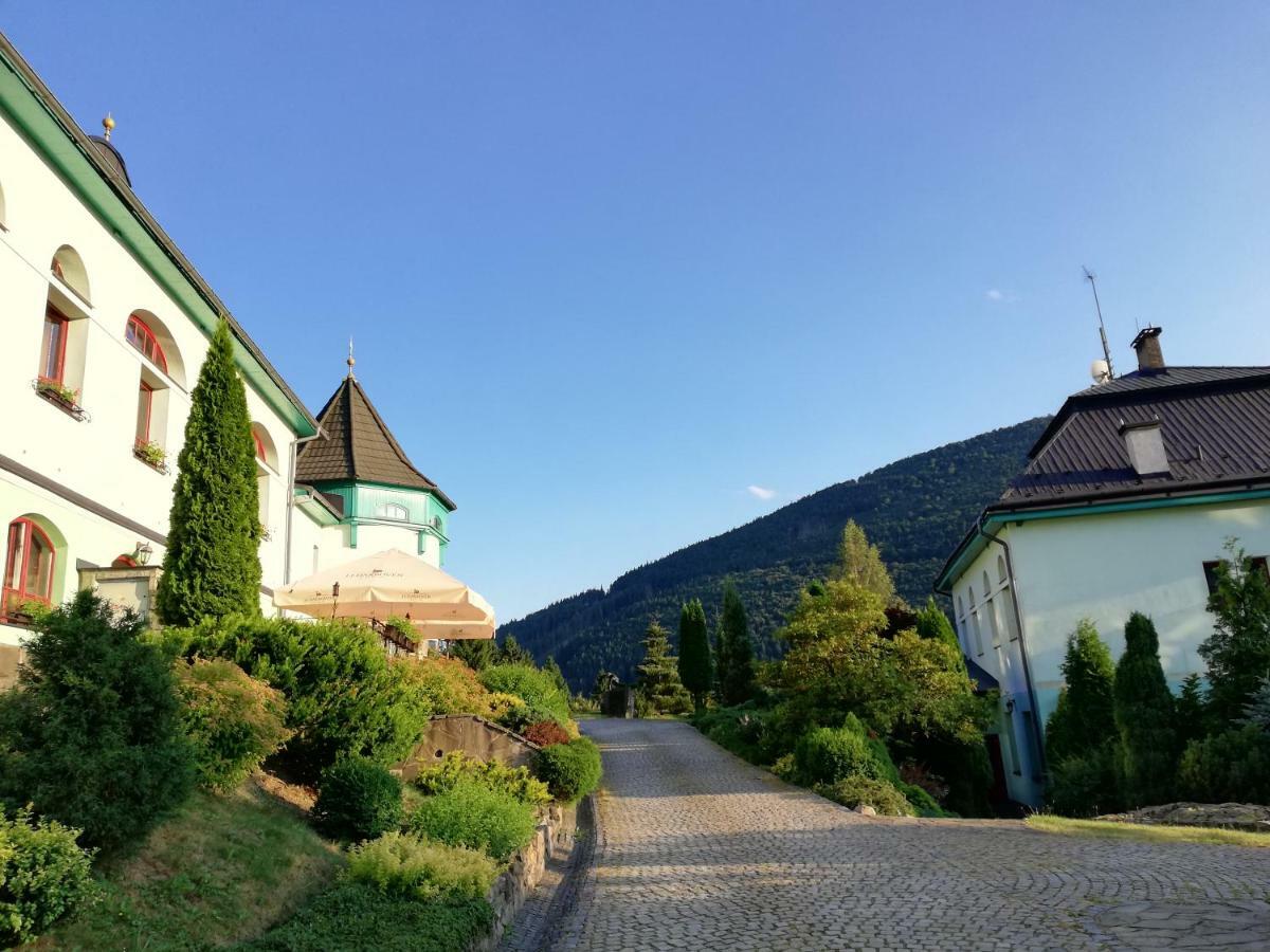 Hotel Zlaty Orel Ostravice Exterior photo